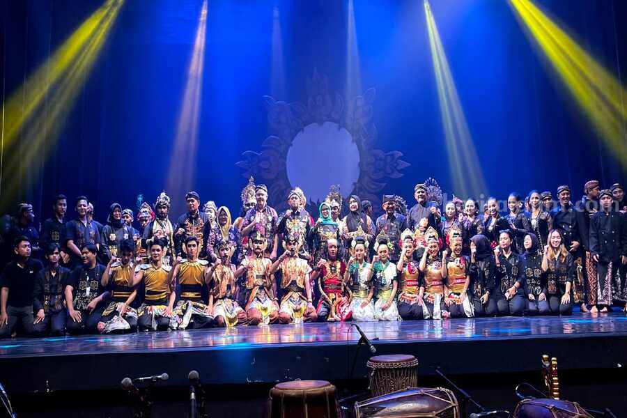 Promosikan Wisata Blitar, Mak Rini Gelar Sendratari Kresnayana di Surabaya