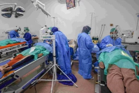 BCA Gelar Operasi Katarak Gratis di Bengkulu Tengah dan Pasangkayu operasi katarak
