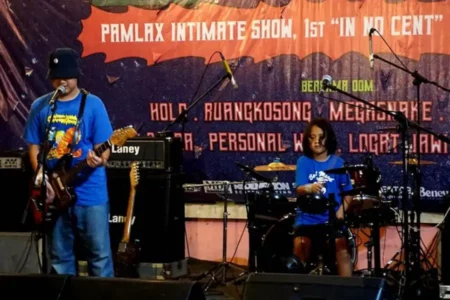 PamlaX Duo Grunge Asal Surabaya Ini Tampil Memukau pamlax