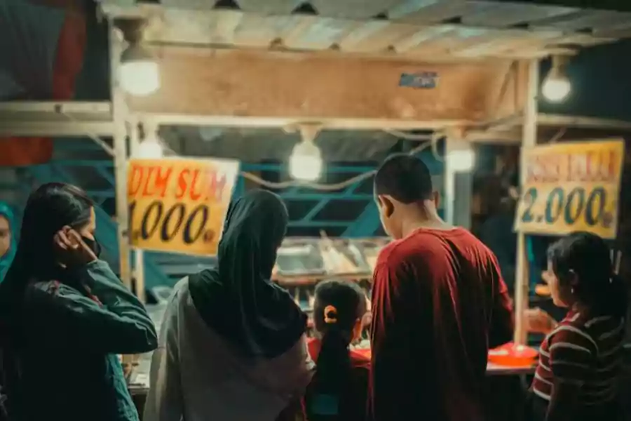 Pasar Malam Korem yang ada di Surabaya. (Instagram/masdito_)