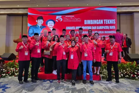 Ratusan Kader PDIP Jatim Siap Ramaikan Rakernas di Jakarta foto beritajatim