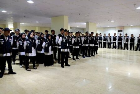 Petugas Haji Wajib Pakai Atribut Lengkap
