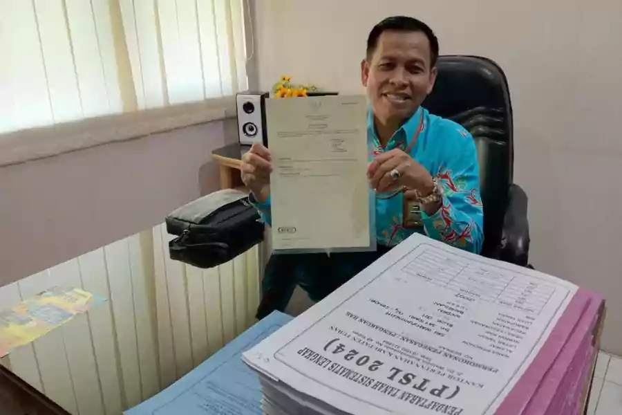 Koordinator program PTSL BPN Tuban, Kacung Efendi. [foto: Diah Ayu/beritajatim.com]