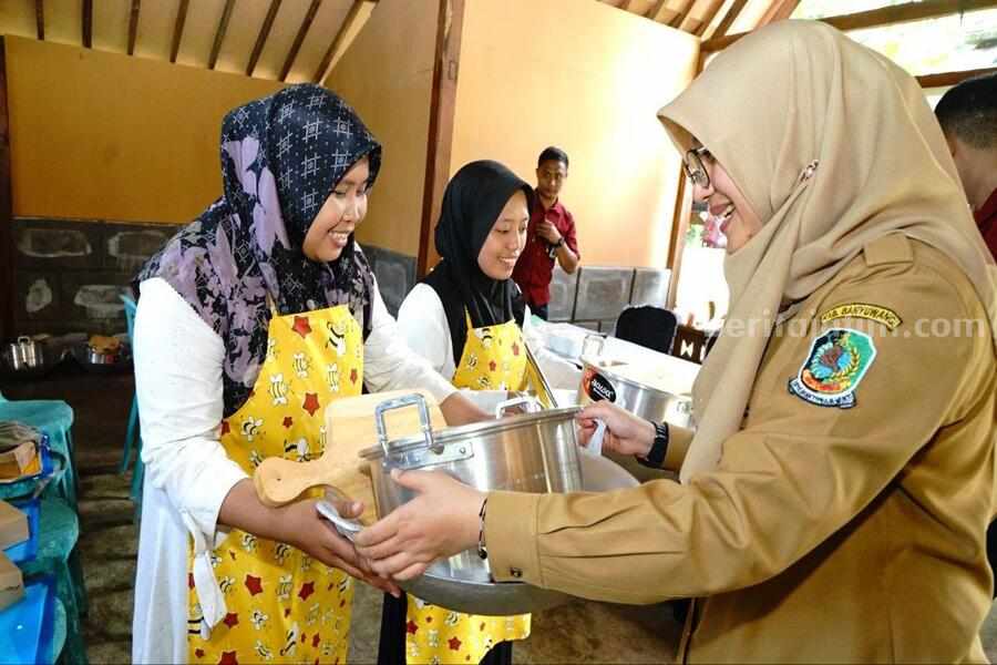 Cara Banyuwangi Bikin Ekonomi Arus Bawah Makin Kuat