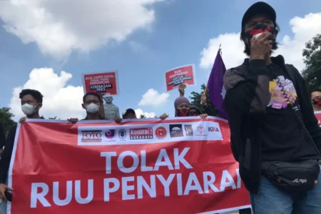 Kompers Tolak RUU Penyiaran: Demi Lindungi Kebebasan Berekspresi foto beritajatim