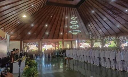 159 Kades di Pamekasan Terima SK Perpanjangan Masa Jabatan