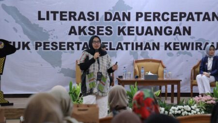 Arahan Pj Wali Kota Kediri pada Workshop Literasi dan Inklusi Keuangan ke Wirausaha