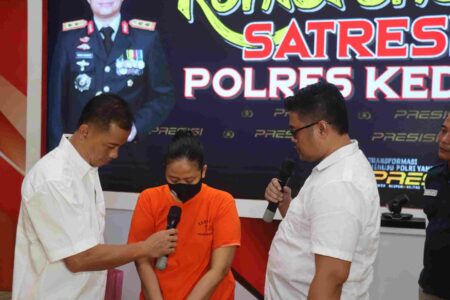 Terjerat Pinjol, Koordinator Brand Scotch Kediri Gelapkan Pakaian