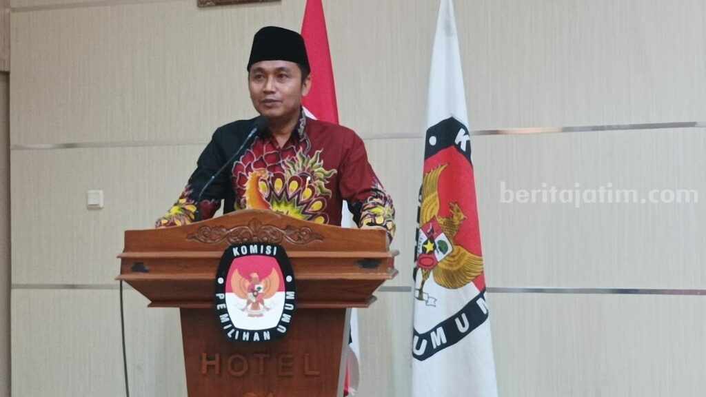 Ketua KPU Sumenep, Rahbini (Foto: Temmy/Beritajatim)