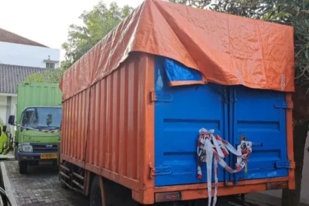 Kejari Magetan Lelang Kendaraan Rampasan, Ada Truk Bos STJ? foto beritajatim