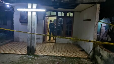 Diduga Gantung Diri, Warga Mojokerto Ditemukan Membusuk