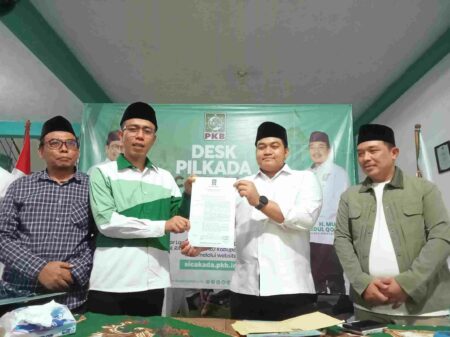 Syahrul Munir Resmi Diusung PKB Maju di Pilkada Gresik 2024 foto beritajatim