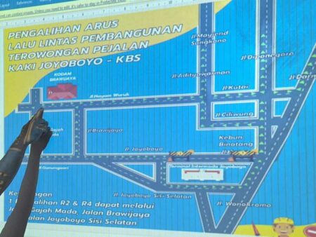 Info Rek! Jalan Joyoboyo TIJ Surabaya Akan Ditutup Sampai Oktober, Pengendara Lewat Sini jalan joyoboyo
