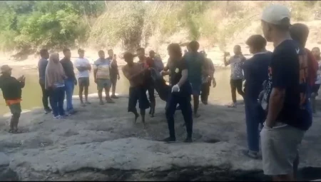 Bocah 9 Tahun di Ngawi Tenggelam di Bengawan Madiun