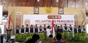 Apresiasi dan Pesan Pengurus Pesantren Banyuanyar untuk The Basco 963