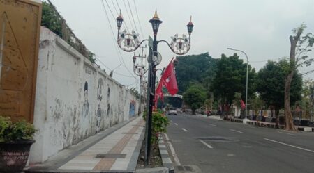 Dana Rp15 Miliar Disiapkan untuk Poles Wajah Jalan ke Makam Bung Karno Blitar foto beritajatim