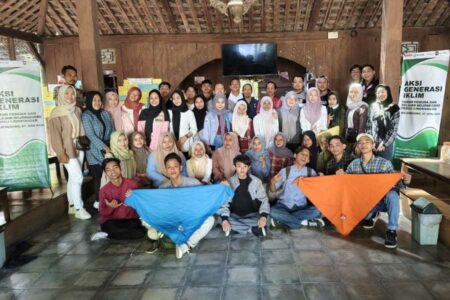 Remaja di Bojonegoro Perkuat Mitigasi dan Adaptasi Krisis Iklim