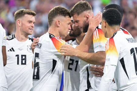 Euro 2024: Preview Pertandingan dan Prediksi Skor Jerman Vs Hungaria Jerman selaku tuan rumah, akan berhadapan dengan Hungaria di Mercedes-Benz Arena, Stuttgart pada Rabu (19/6/2024) malam pukul 23.00 WIB. Foto: UEFA