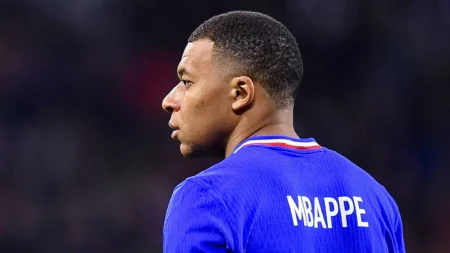 Kylian Mbappe bergabung dengan Real Madrid dengan kontrak berdurasi lima musim. Foto: Real Madrid