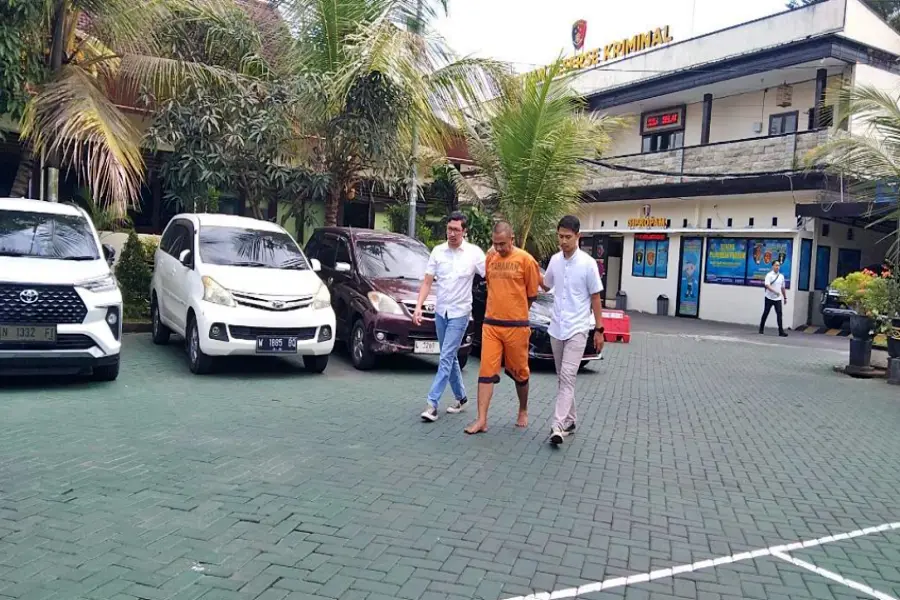 Pria Madiun