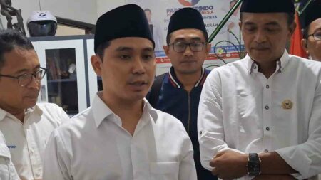 Injury Time, Gus Barra Daftar Bacabup Mojokerto ke Partai Perindo