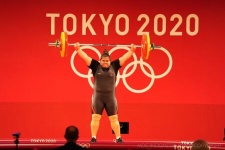 Nurul Akmal, Atlet ke-21 Indonesia yang Lolos Olimpiade Paris Aksi Nurul Akmal dalam Olimpiade 2020 di Tokyo, Jepang yang berlangsung pada 2021 lalu. Foto: NOC Indonesia