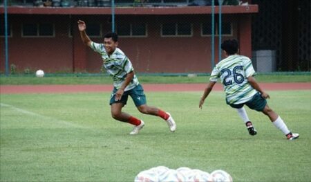 Tim Sepak Bola PON Jatim Akan Ubah Skema Pemain