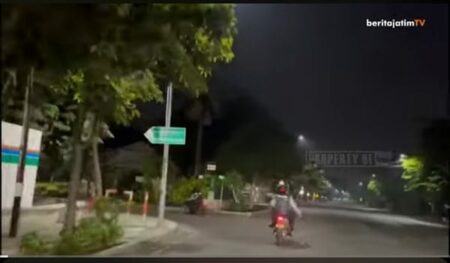 Menegangkan, Aksi Polisi Gagalkan Tawuran Antargengster foto beritajatim