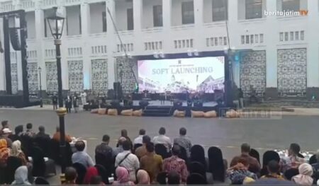 Launching wisata kota lama Surabaya di Kawasan Rajawali.