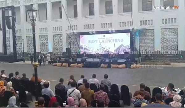 Launching wisata kota lama Surabaya di Kawasan Rajawali.
