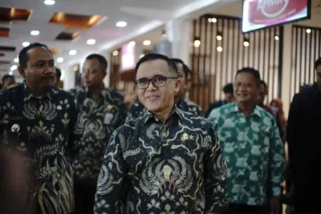 ASN Terlibat Judi Online, MenPAN-RB Ancam Sanksi Berat