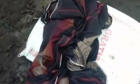 Temuan Bayi Laki-Laki Tewas Terbungkus Kain di Bawah Jembatan Selowanggi, Lumajang Bayi Laki-Laki Ditemukan Tewas Terbungkus Kain di Bawah Jembatan Selowanggi, Lumajang