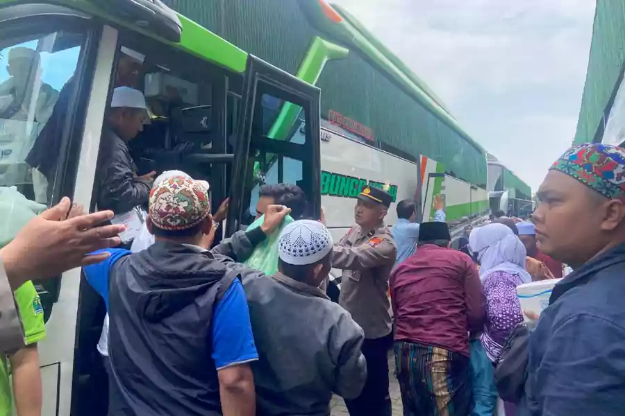 Kedatangan jemaah haji Kota Malang.