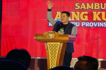 KPU Jatim Target Petugas Pantarlih Coklit 1 Juta Pemilih Per Hari Ketua KPU Jatim, Aang Khunaifi