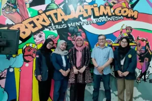 Pengalaman Magang di beritajatim.com, Suasana Kerja yang Ramah dan Profesional Mahasiswa Trunojoyo Madura Magang di Beritajatim.com. (Amanda)