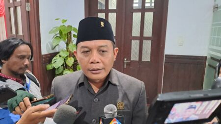 Ketua DPRD Kota Malang, I Made Riandiana Kartika.