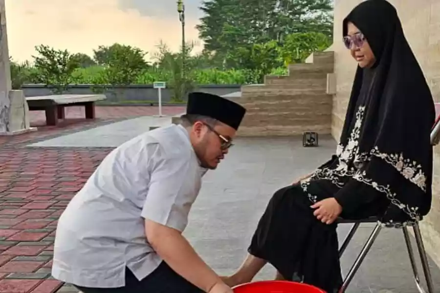 Bupati Kediri Mas Dhito, salah satu kepala daerah muda di Jawa Timur. (Instagram/dhitopramono)