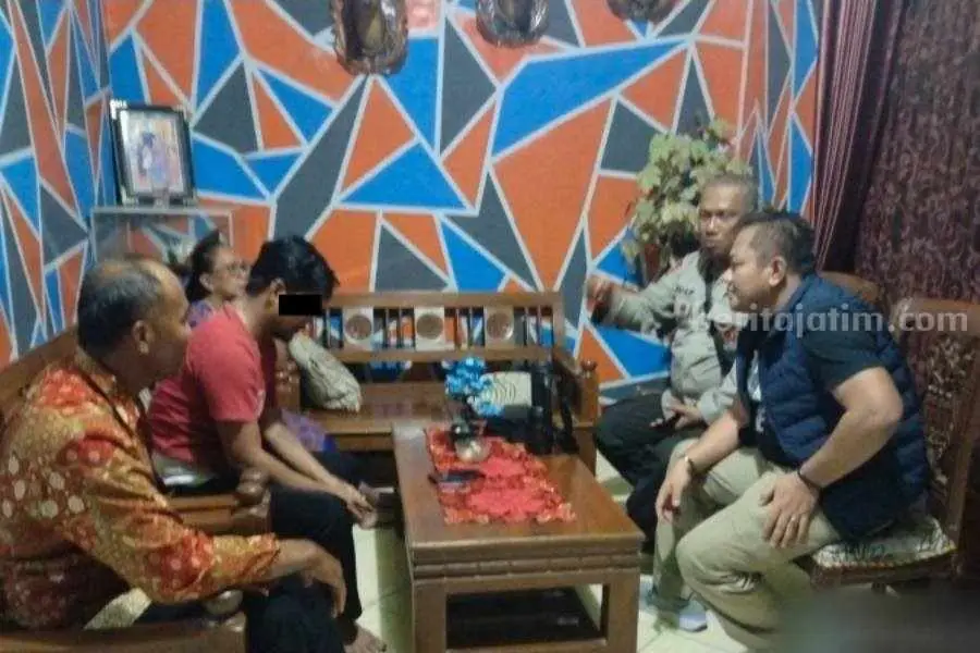 Jengkel Diejek, Perangkat Desa di Bojonegoro Bacok Ipar foto beritajatim