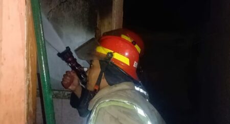 Lupa Matikan Kompor Saat Masak Air, Rumah di Jombang Terbakar foto beritajatim