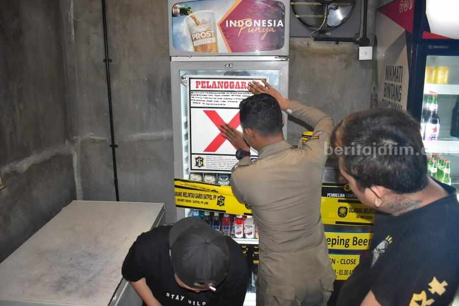 2 RHU di Kota Surabaya Disegel Saat Malam Takbir
