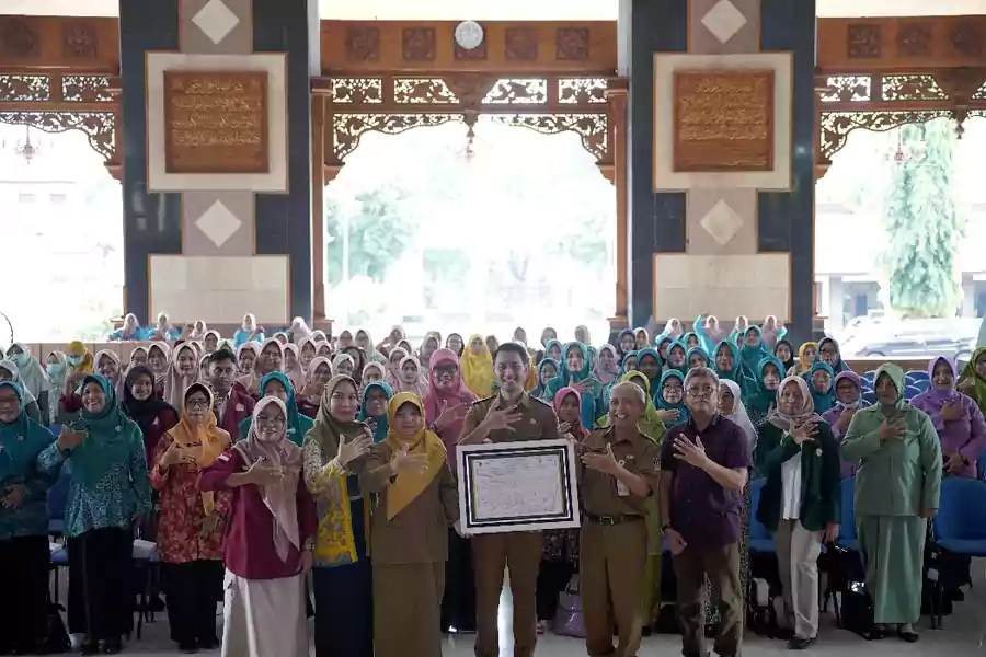 Bupati Tuban Aditya Halindra Faridzky.