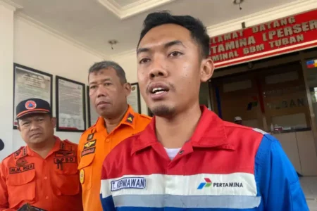 Pertamina Pastikan Aman, Pertamax Luber Bukan Karena Pipa Bocor foto beritajatim