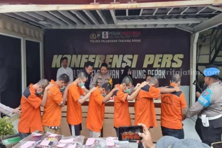 Kerusuhan Suporter di Surabaya Dipicu Ejekan di Medsos foto beritajatim