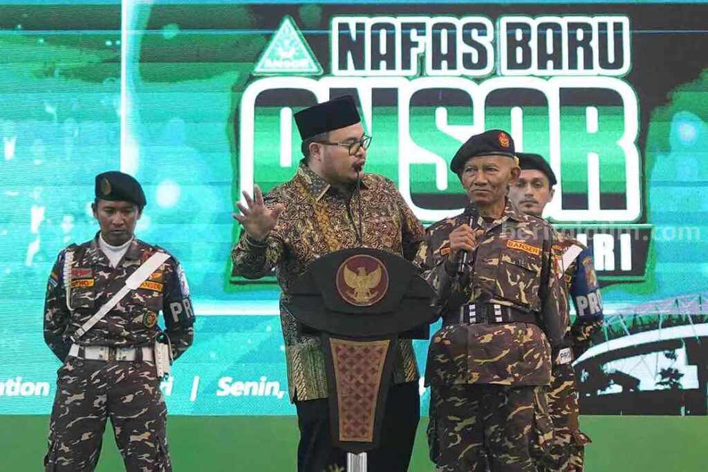 Setia Jadi Banser Hingga Usia 64 Tahun, Ahmad Sodikin dapat Kejutan dari Mas Dhito