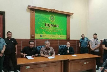Hakim Damanik Dapat Pujian dari Ketua PN Surabaya Dadi Rachmadi