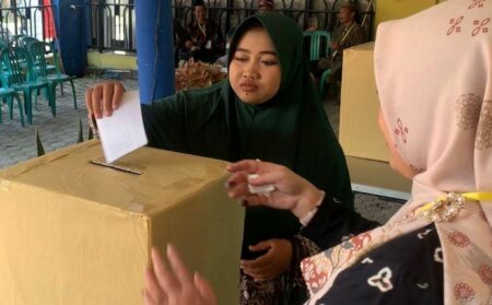 Unik, Pemilihan Ketua RT di Blitar Digelar Layaknya Pilkada