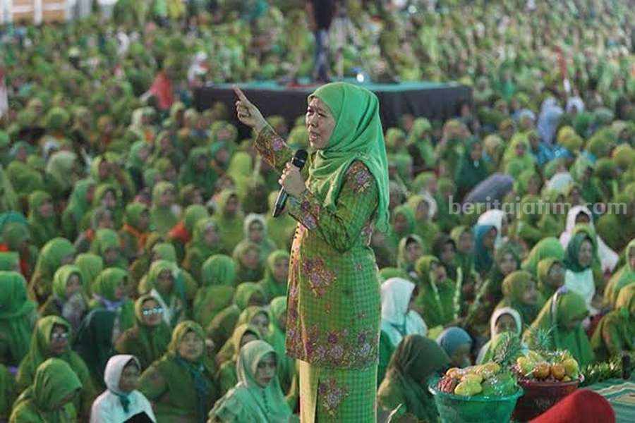 Ketum PP Muslimat NU, Khofifah Indar Parawansa.