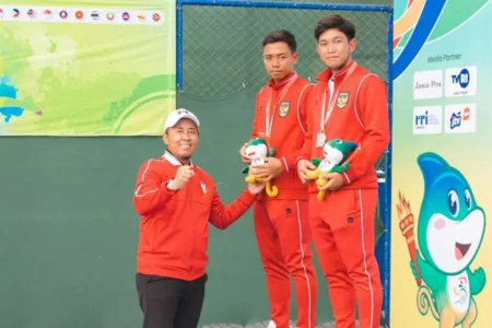 Atlet Unesa menyumbangkan medali di ajang ASEAN University Games 2024.
