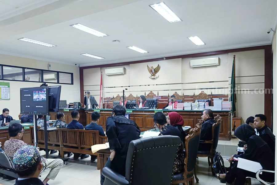 Sidang dugaan kasus korupsi Pemotongan Insentif ASN BPPD Sidoarjo.