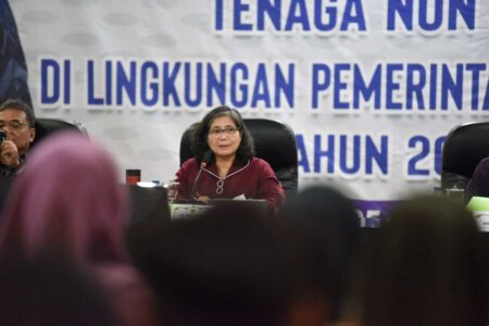 Pj Wali Kota Kediri Beri Arahan di Pelatihan Kewirausahaan Bagi Tenaga Non-ASN foto beritajatim